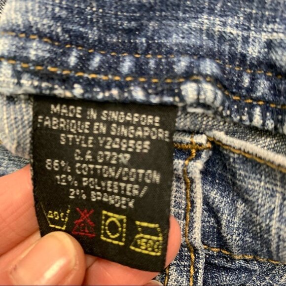 Industry Supply Co. Floral Embroidered Jeans size  30 - Picture 13 of 13